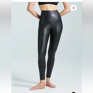 Commando leather look leggings shaping 1X